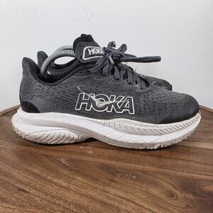 Hoka One One Mach 6 Womens Black And White Size 5.5 Athletic Running Shoes
